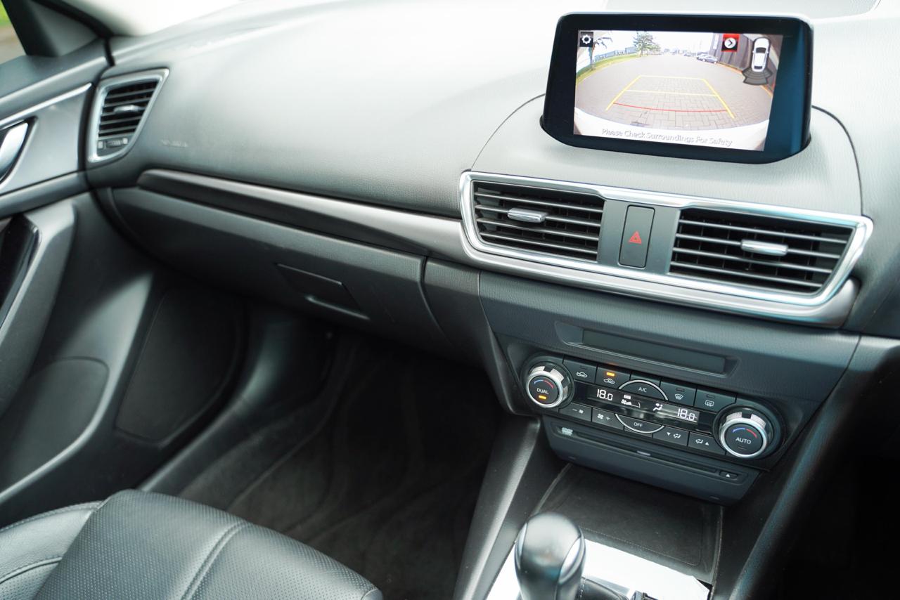 2018 Mazda 3 Hatchback Skyactive-G 2.0 2018 Mazda 3 Hatchback Skyactive-G 2.0