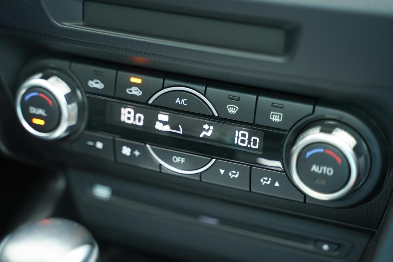 2018 Mazda 3 Hatchback Skyactive-G 2.0 2018 Mazda 3 Hatchback Skyactive-G 2.0