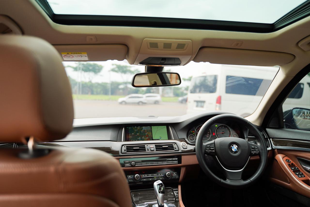 2017 BMW 5 Series Sedan  520i Luxury 2017 BMW 5 Series Sedan  520i Luxury