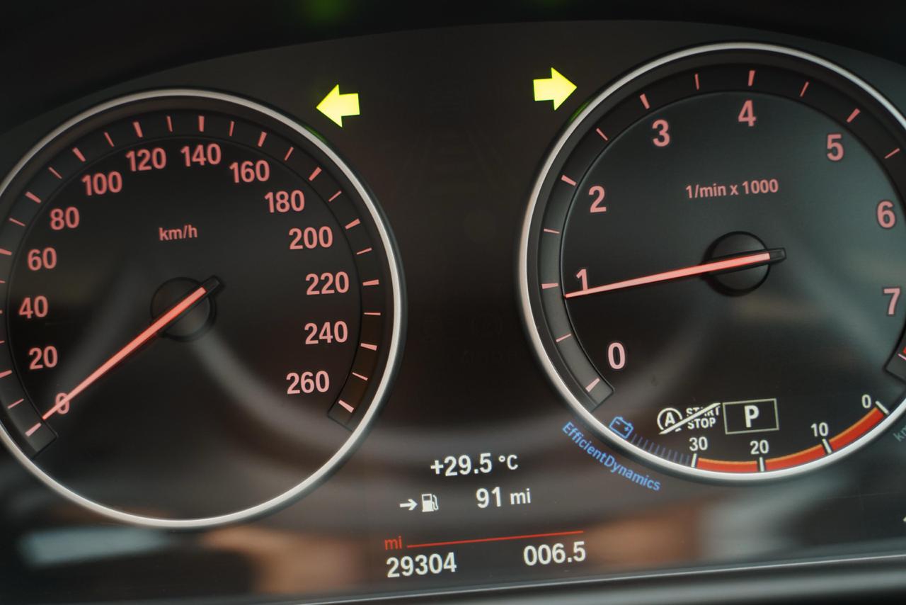 2017 BMW 5 Series Sedan  520i Luxury 2017 BMW 5 Series Sedan  520i Luxury