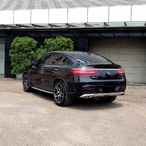 2017 Mercedes Benz GLE-Class 2017 Mercedes Benz GLE-Class