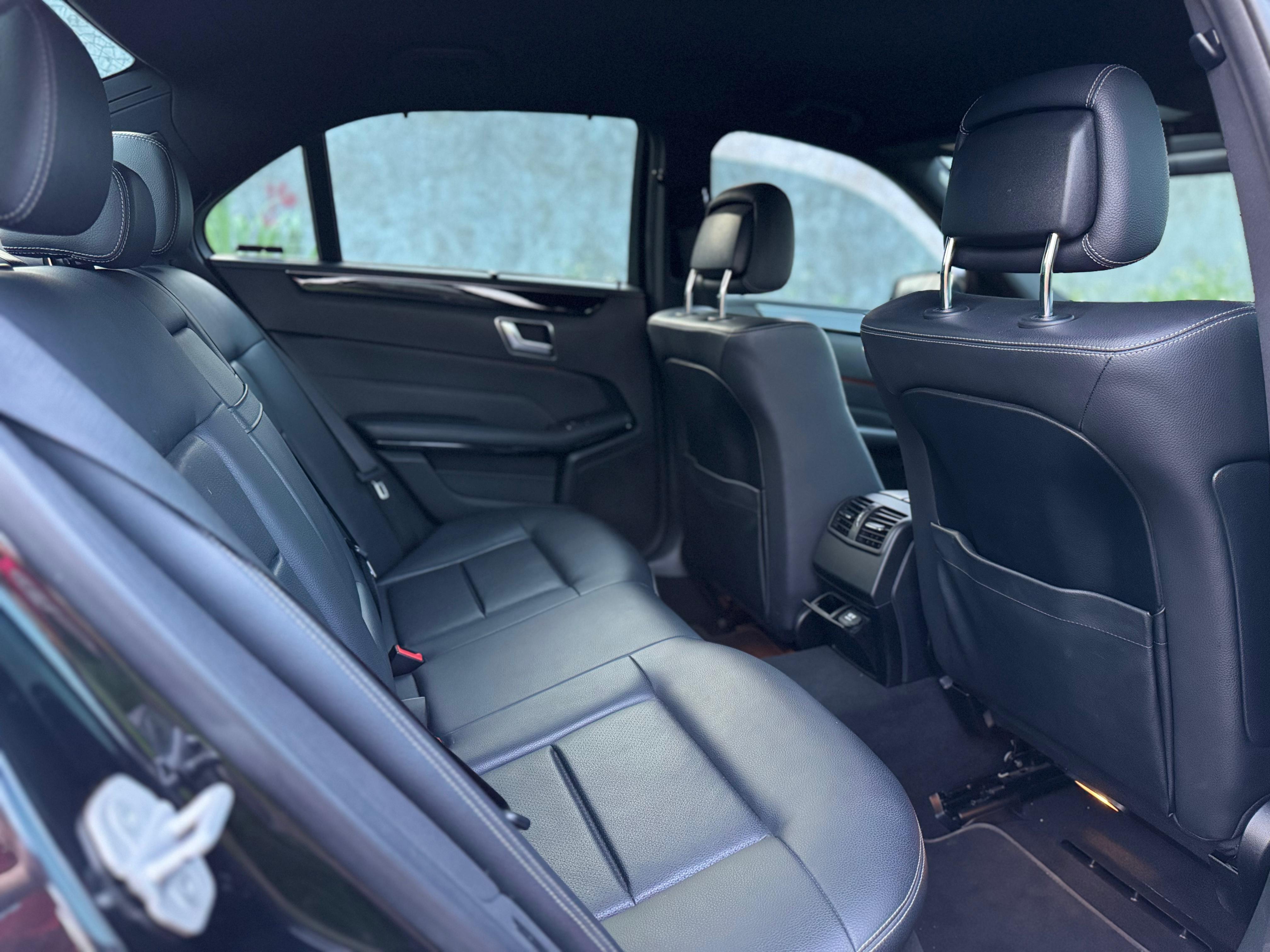 2016 Mercedes Benz E-Class  250 AVG AMG STYLE 2016 Mercedes Benz E-Class  250 AVG AMG STYLE