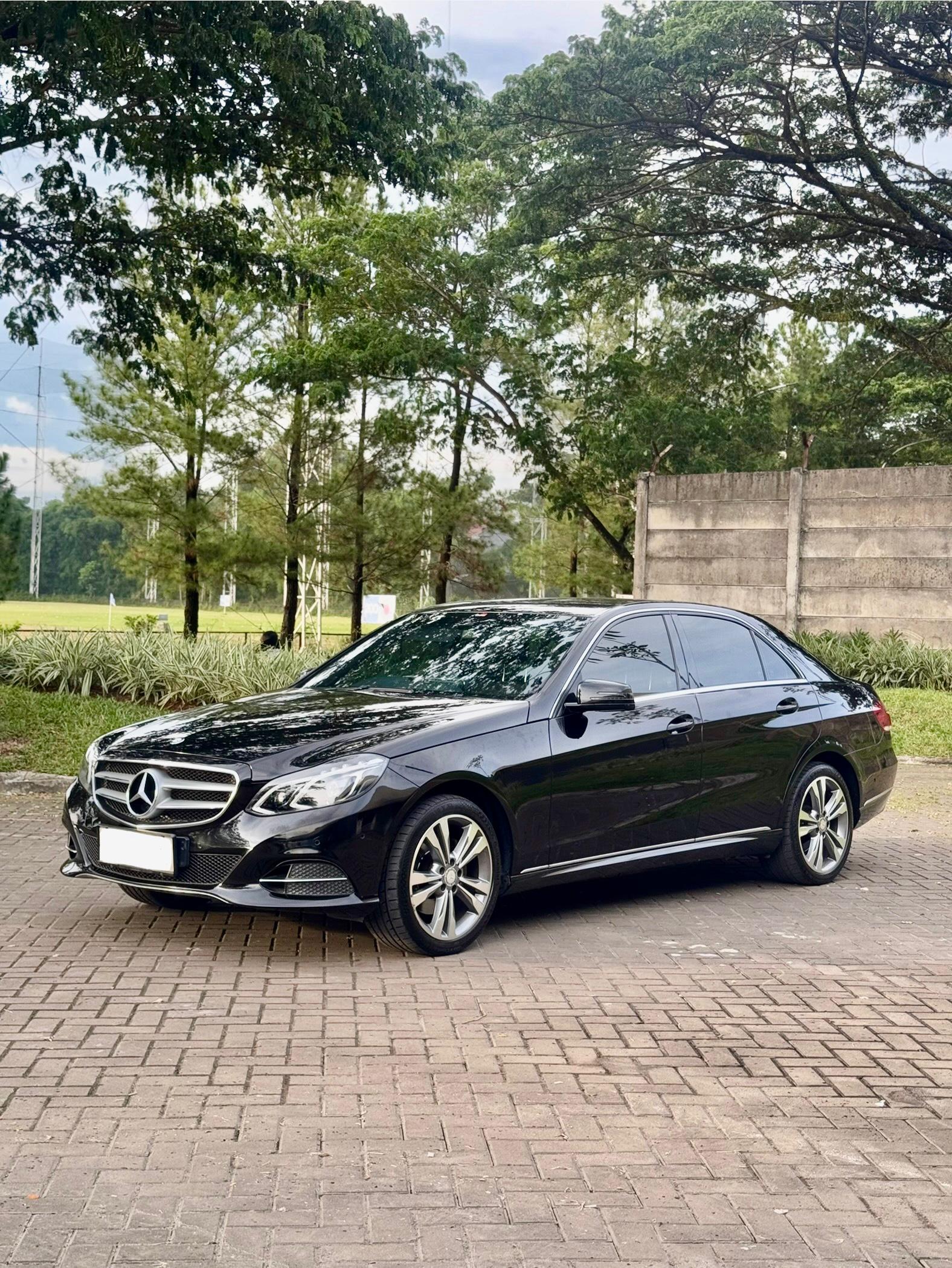 2014 Mercedes Benz E-Class  250 AVG AMG STYLE 2014 Mercedes Benz E-Class  250 AVG AMG STYLE