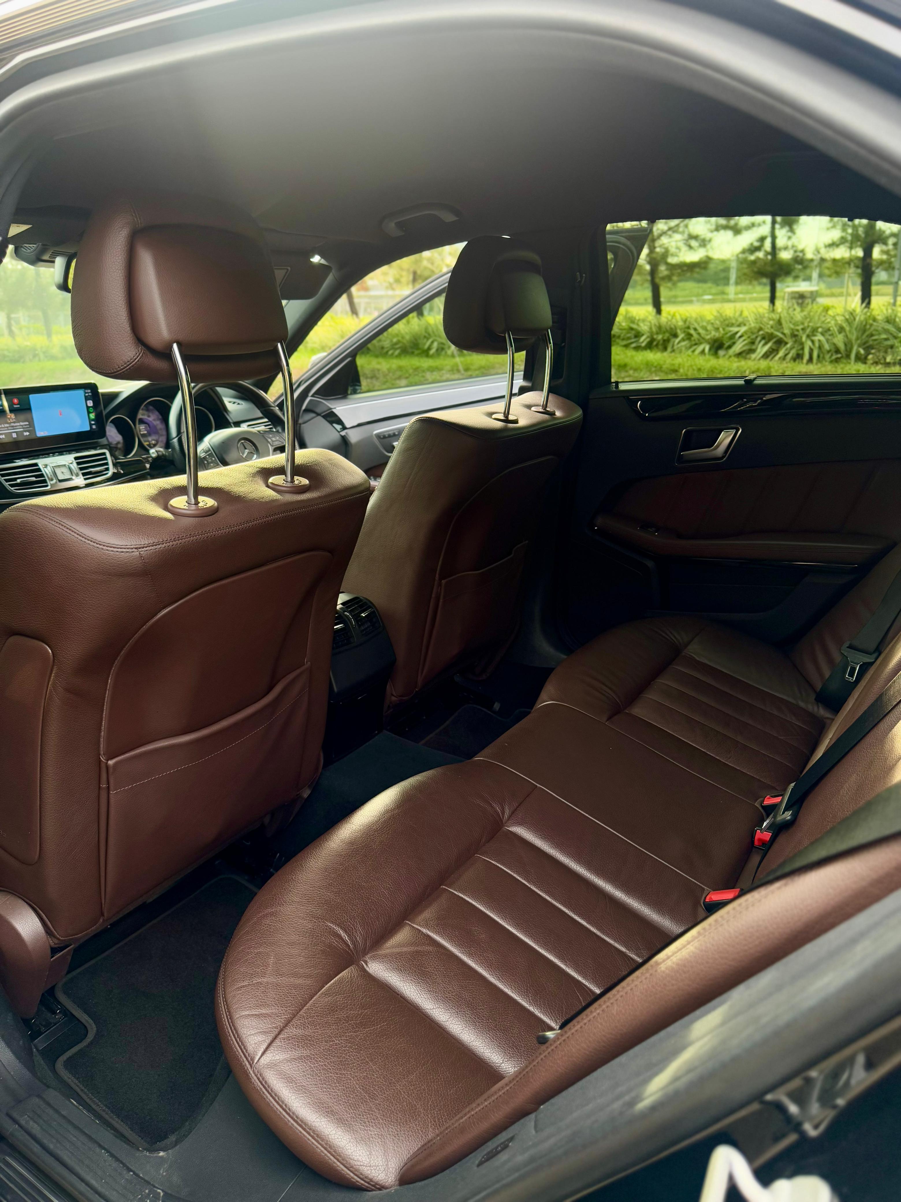 2014 Mercedes Benz E-Class  250 AVG AMG STYLE 2014 Mercedes Benz E-Class  250 AVG AMG STYLE