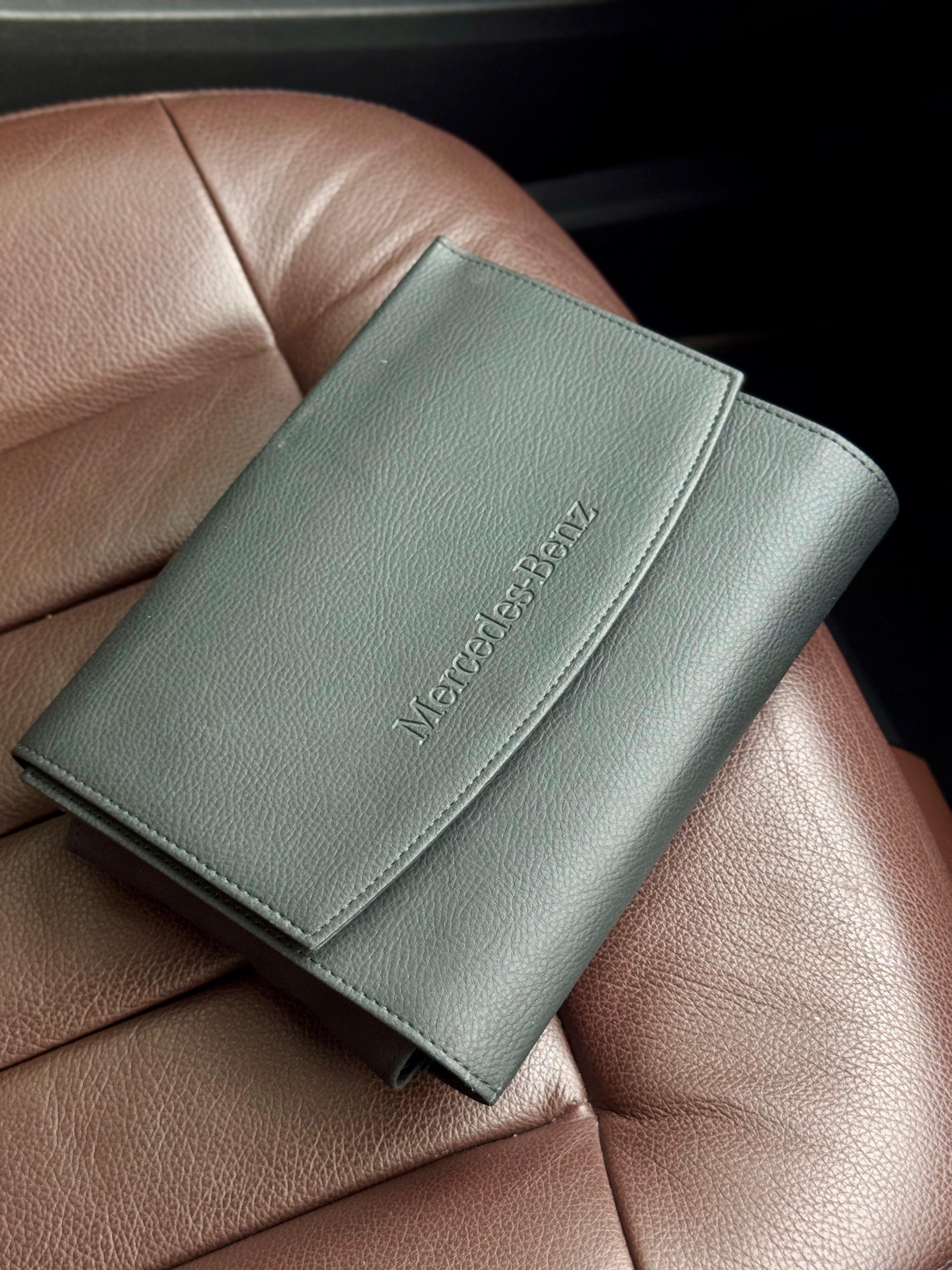 2014 Mercedes Benz E-Class  250 AVG AMG STYLE 2014 Mercedes Benz E-Class  250 AVG AMG STYLE