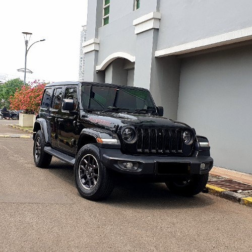 2021 Jeep Wrangler  Sahara 4-Door Unlimited 2021 Jeep Wrangler  Sahara 4-Door Unlimited