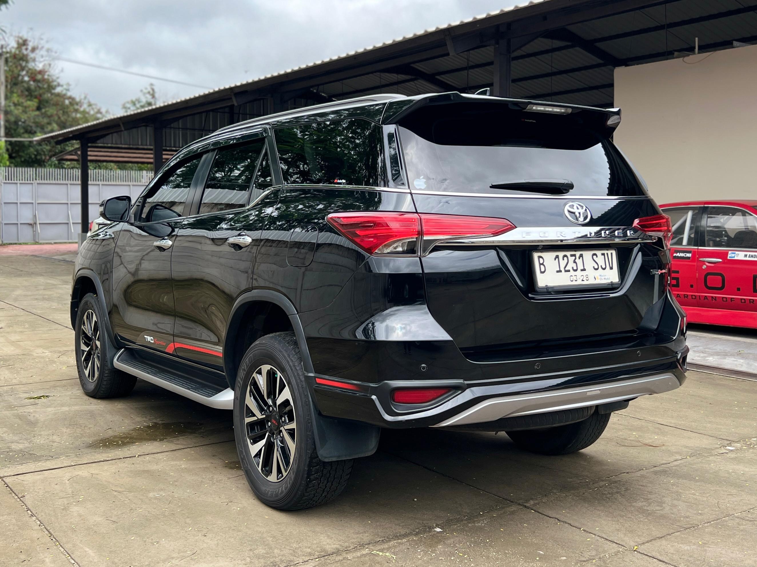 2018 Toyota Fortuner 2.4 VRZ AT 2018 Toyota Fortuner 2.4 VRZ AT