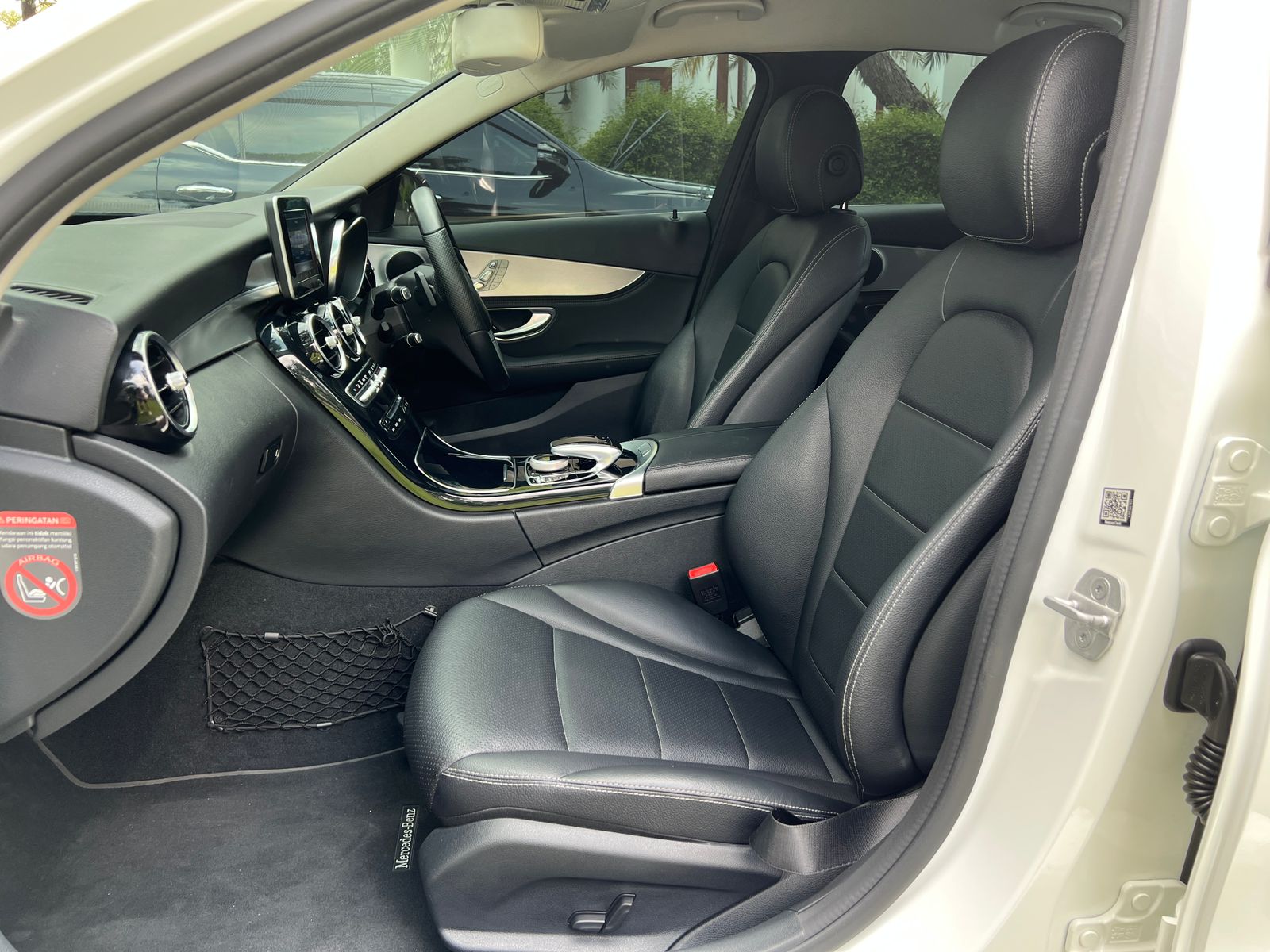 2015 Mercedes Benz C-Class Sedan C 200 Avantgarde Line 2015 Mercedes Benz C-Class Sedan C 200 Avantgarde Line