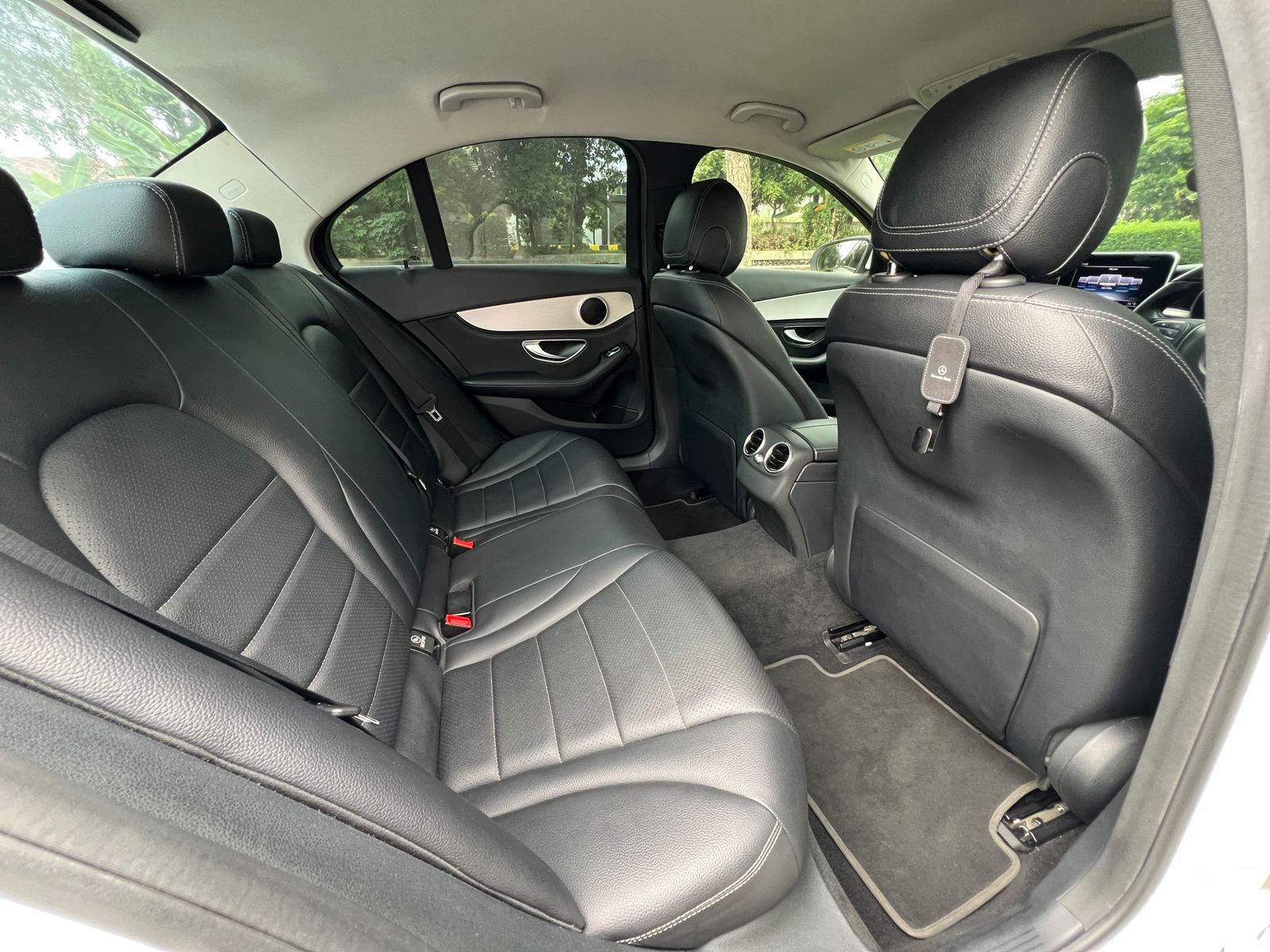 2015 Mercedes Benz C-Class Sedan C 200 Avantgarde Line 2015 Mercedes Benz C-Class Sedan C 200 Avantgarde Line