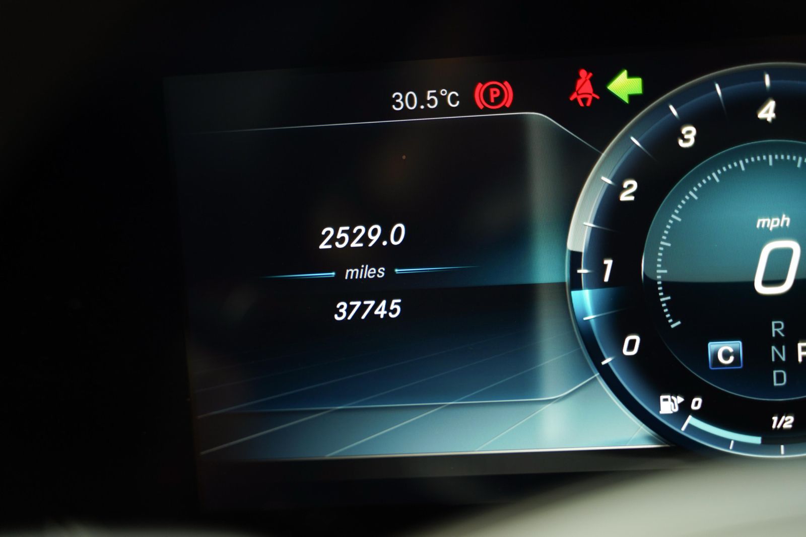 2019 Mercedes Benz E-Class  E 250 AVANGARDE CKD AT 2019 Mercedes Benz E-Class  E 250 AVANGARDE CKD AT