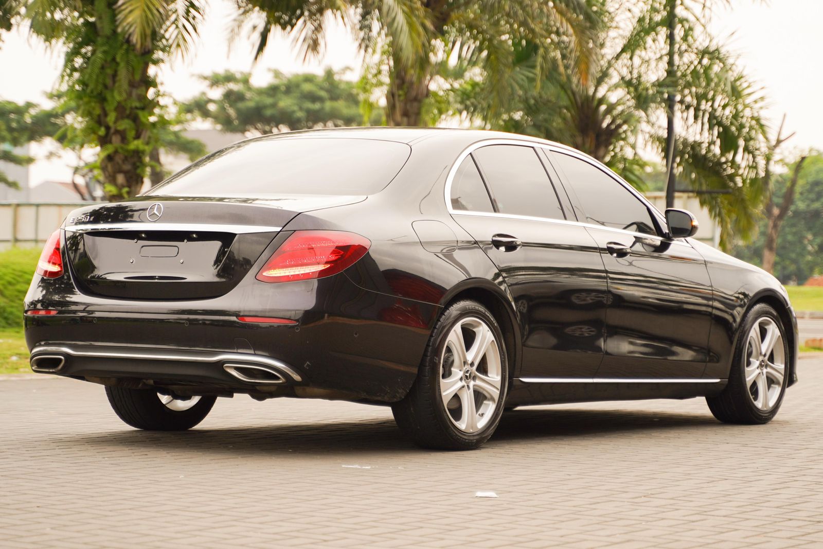 2019 Mercedes Benz E-Class  E 250 AVANGARDE CKD AT 2019 Mercedes Benz E-Class  E 250 AVANGARDE CKD AT