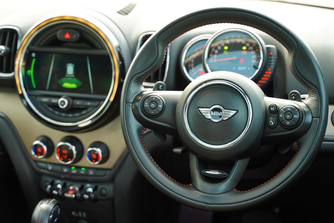 2017 MINI Cooper S Countryman 2.0 S Turbo JCWC 2017 MINI Cooper S Countryman 2.0 S Turbo JCWC