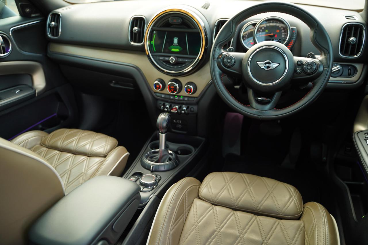 2017 MINI Cooper S Countryman 2.0 S Turbo JCWC 2017 MINI Cooper S Countryman 2.0 S Turbo JCWC