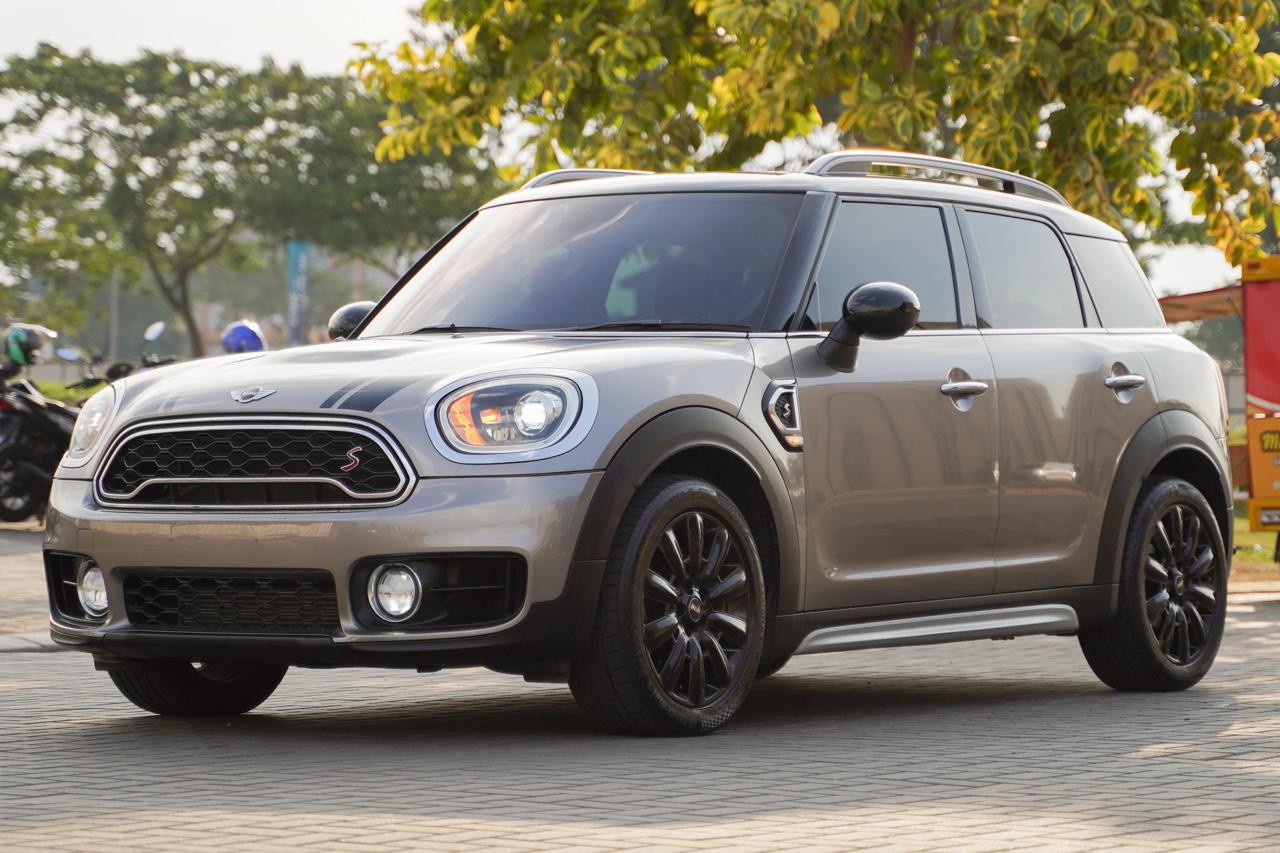 2017 MINI Cooper S Countryman 2.0 S Turbo JCWC 2017 MINI Cooper S Countryman 2.0 S Turbo JCWC