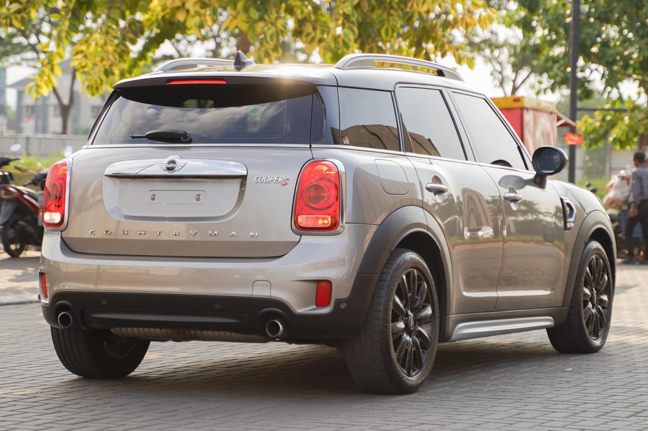 2017 MINI Cooper S Countryman 2.0 S Turbo JCWC 2017 MINI Cooper S Countryman 2.0 S Turbo JCWC