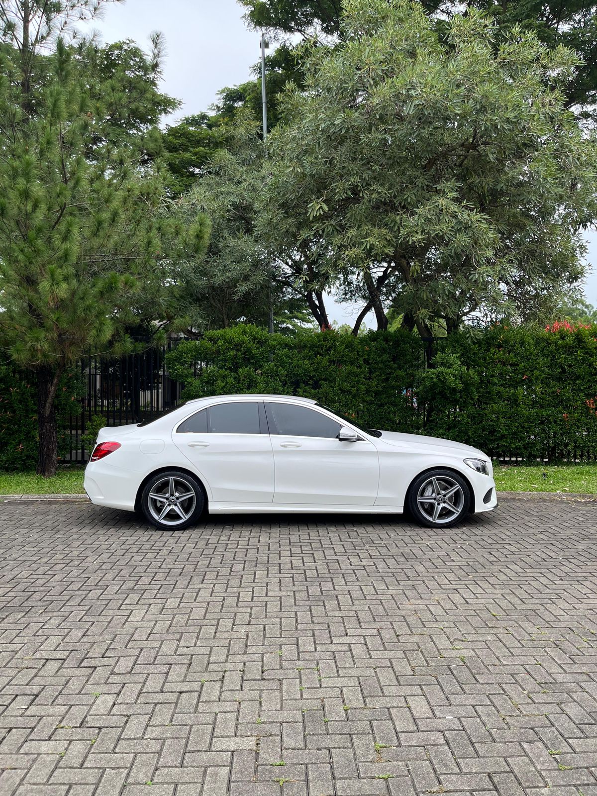 2018 Mercedes Benz C-Class Sedan C 200 2018 Mercedes Benz C-Class Sedan C 200