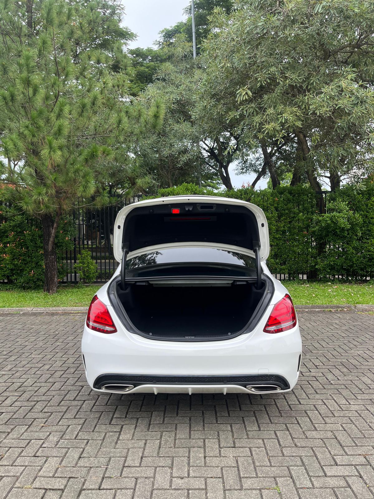 2018 Mercedes Benz C-Class Sedan C 200 2018 Mercedes Benz C-Class Sedan C 200