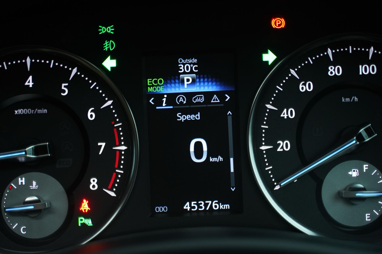 2015 Toyota Alphard  2.5 G 2015 Toyota Alphard  2.5 G