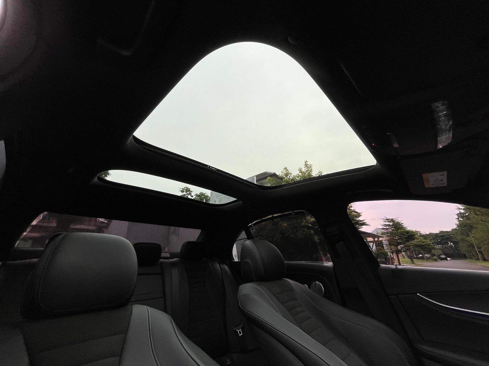 2018 Mercedes Benz E-Class  E 300 AMG Line 2018 Mercedes Benz E-Class  E 300 AMG Line