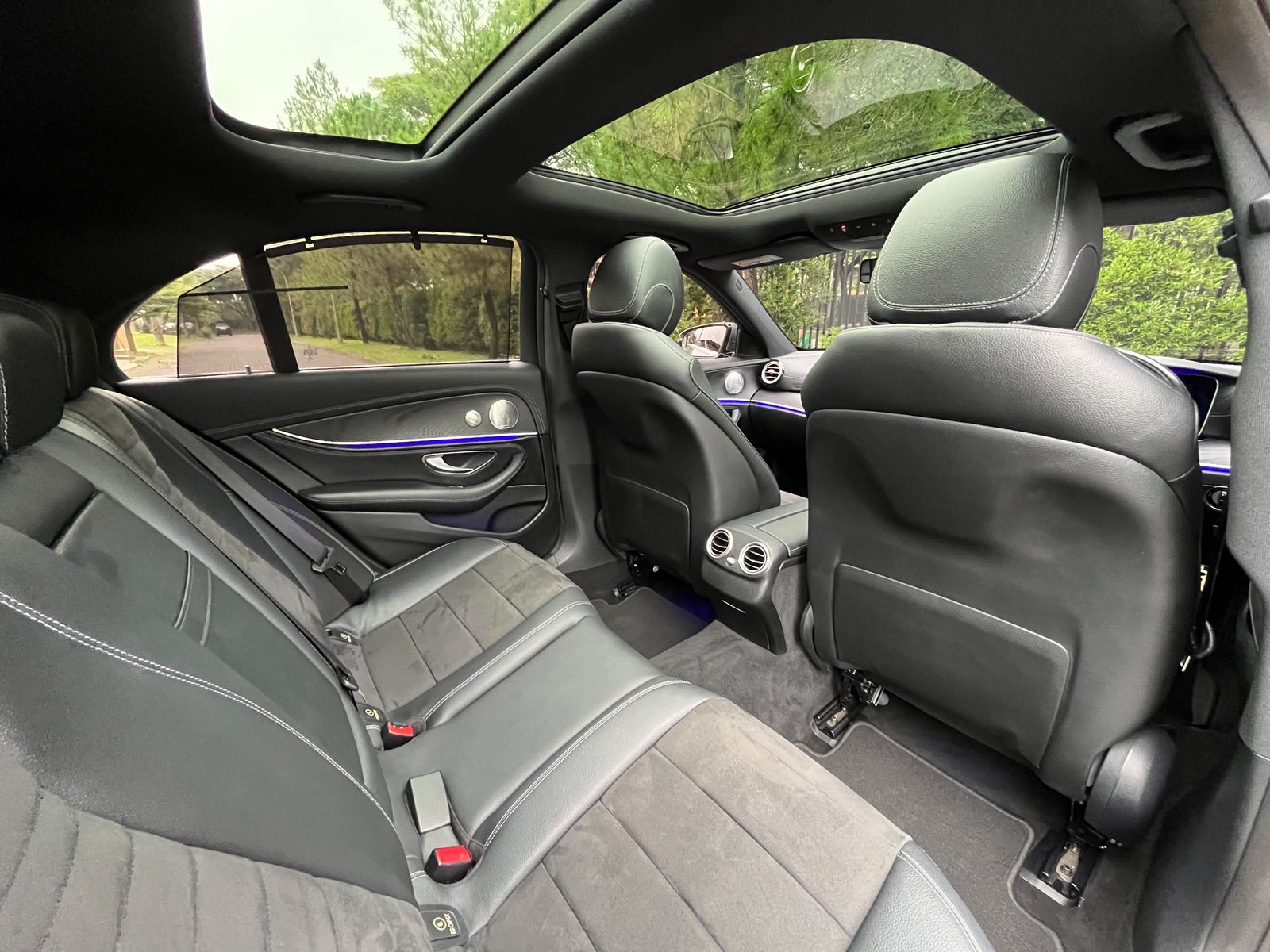 2018 Mercedes Benz E-Class  E 300 AMG Line 2018 Mercedes Benz E-Class  E 300 AMG Line