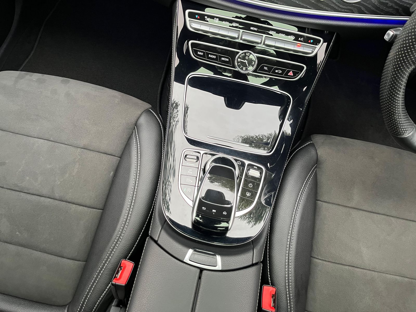 2018 Mercedes Benz E-Class  E 300 AMG Line 2018 Mercedes Benz E-Class  E 300 AMG Line