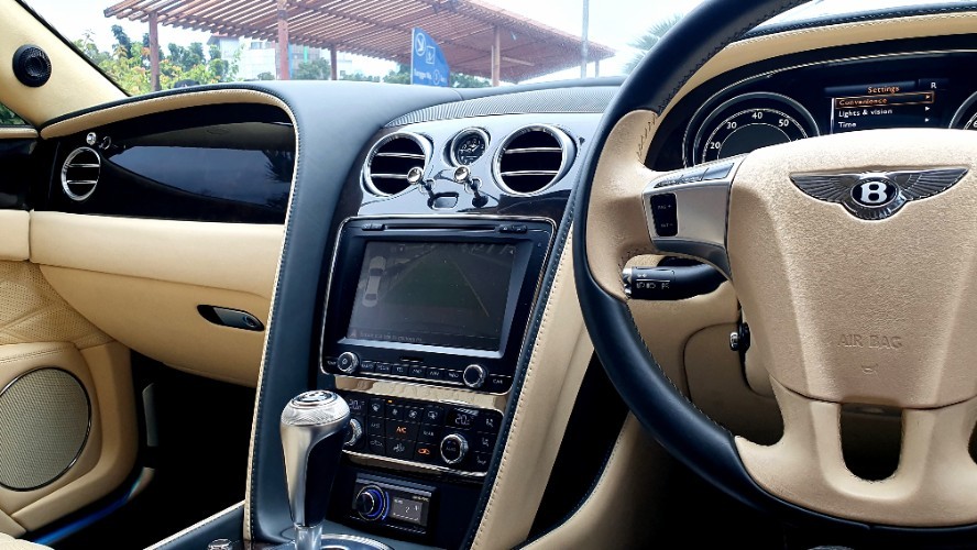 2014 Bentley Flying Spur 2014 Bentley Flying Spur