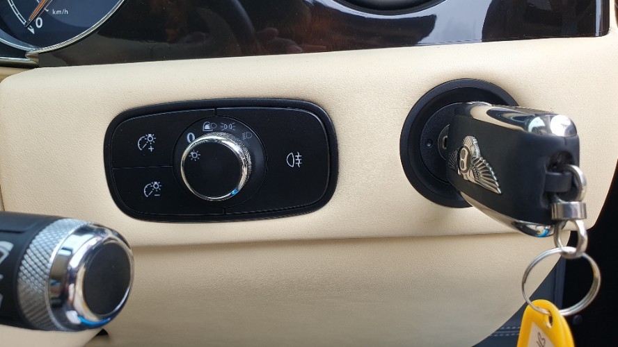 2014 Bentley Flying Spur 2014 Bentley Flying Spur