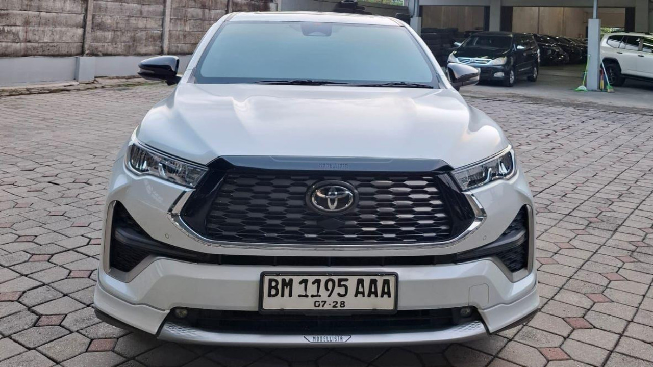 Second Hand 2023 Toyota Kijang Innova Zenix Hybrid EV 2.0L Q HV CVT TSS Modellista Second Hand 2023 Toyota Kijang Innova Zenix Hybrid EV 2.0L Q HV CVT TSS Modellista