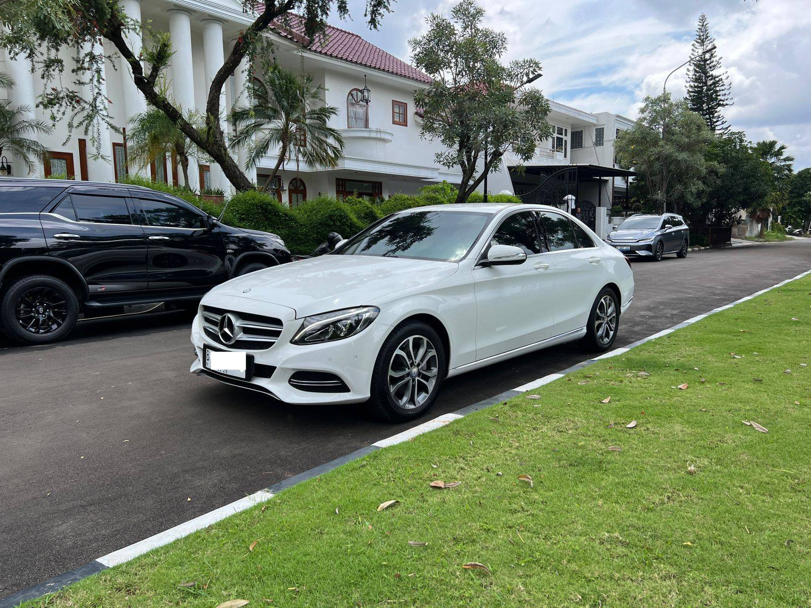 2015 Mercedes Benz C-Class Sedan C 200 Avantgarde Line 2015 Mercedes Benz C-Class Sedan C 200 Avantgarde Line