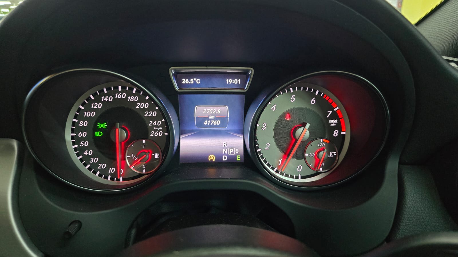 2015 Mercedes Benz GLA 2015 Mercedes Benz GLA