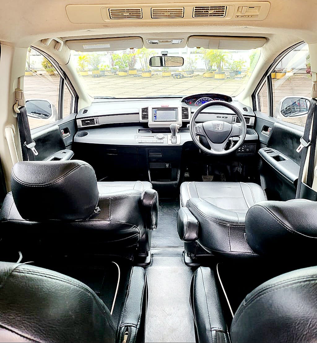 2015 Honda Freed  PSD 2015 Honda Freed  PSD