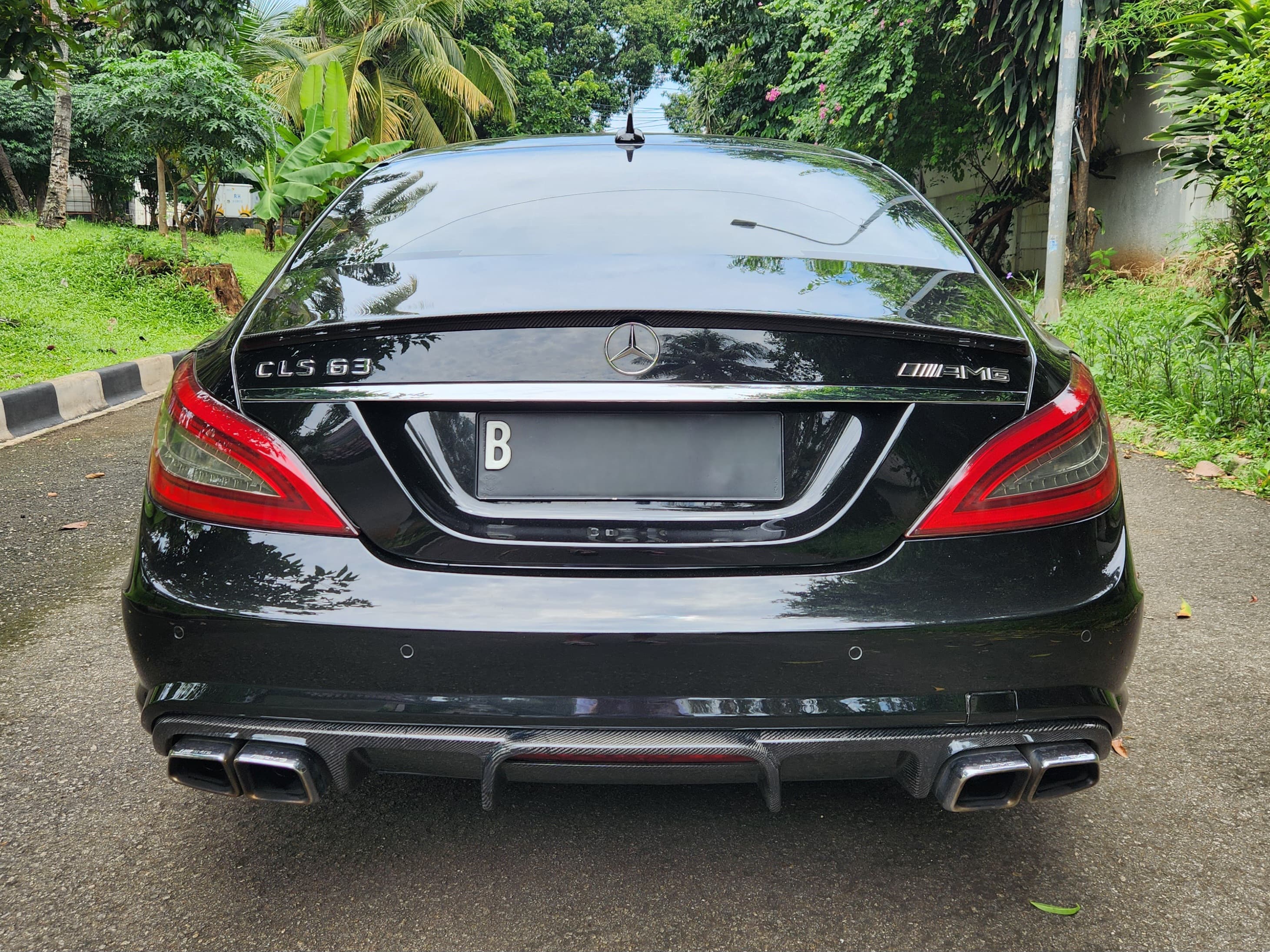 2013 Mercedes Benz CLS-Class 63 AMG V8 BITURBO 2013 Mercedes Benz CLS-Class 63 AMG V8 BITURBO
