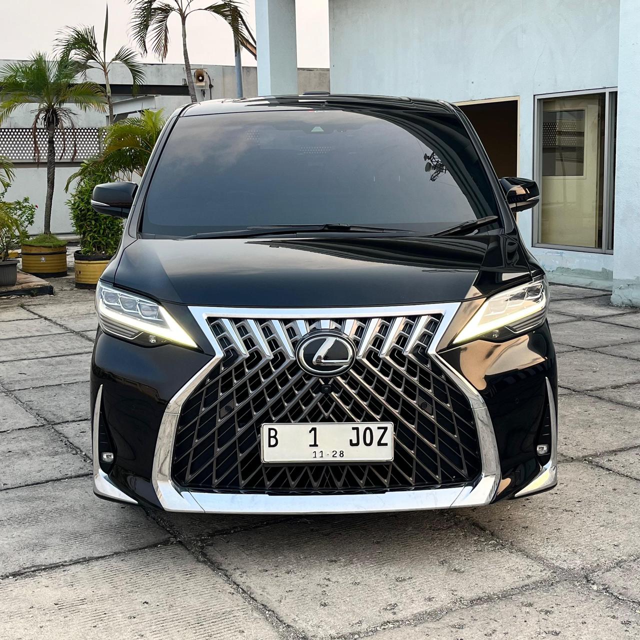 2015 Lexus LM Bekas 2015 Lexus LM Bekas