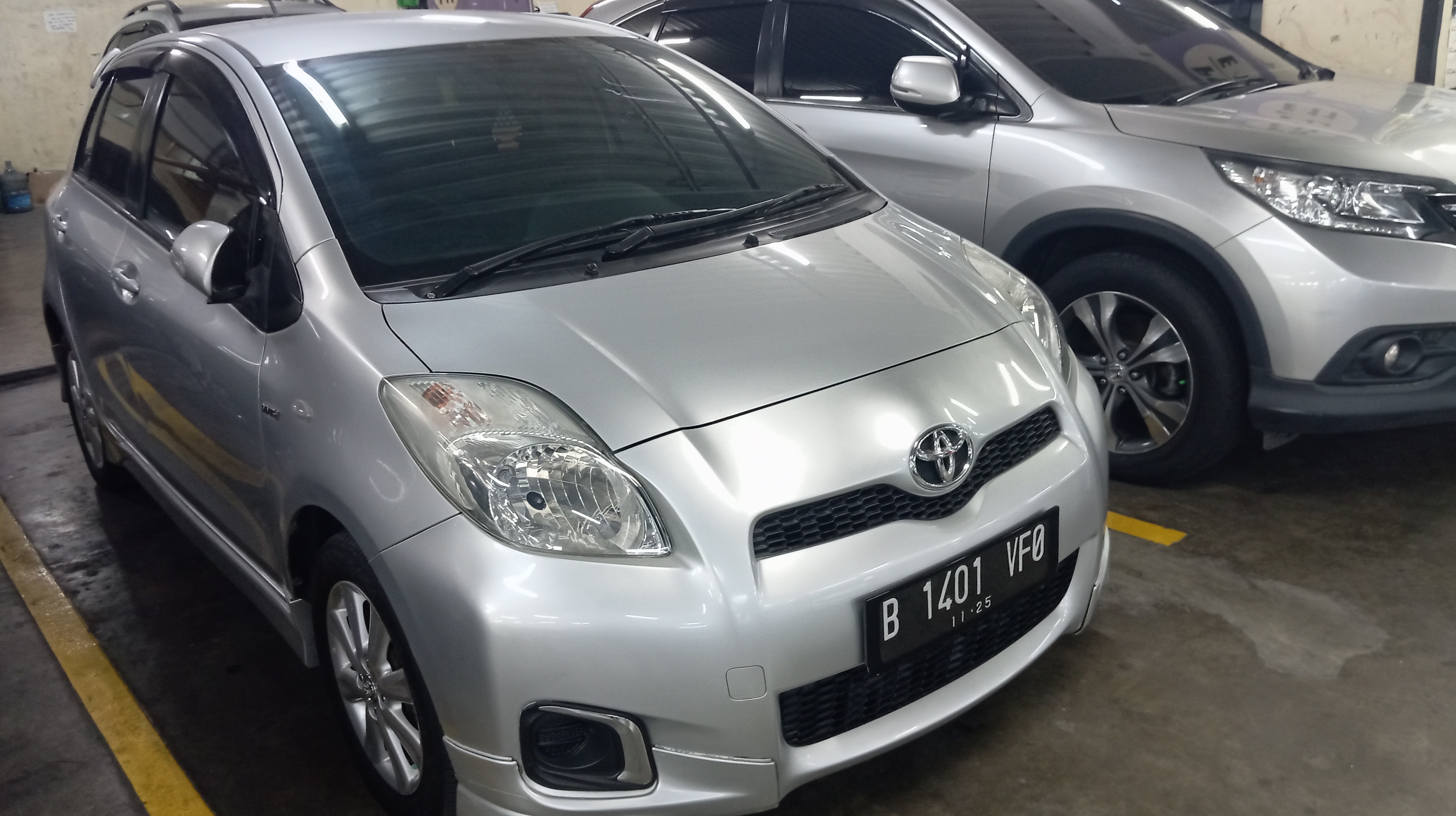 2012 Toyota Yaris 2012 Toyota Yaris