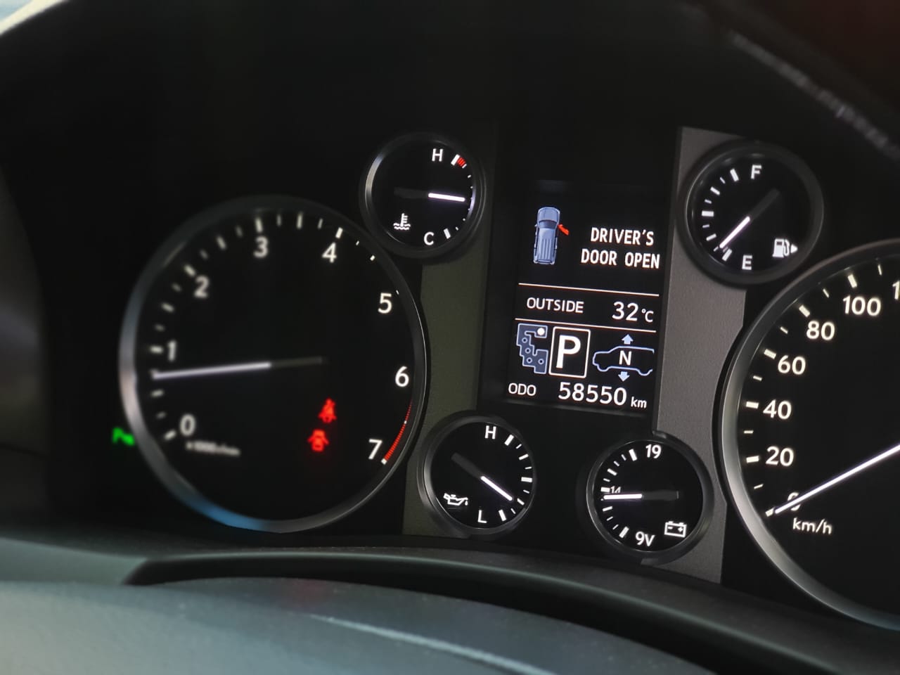 2013 Lexus LX 570 2013 Lexus LX 570