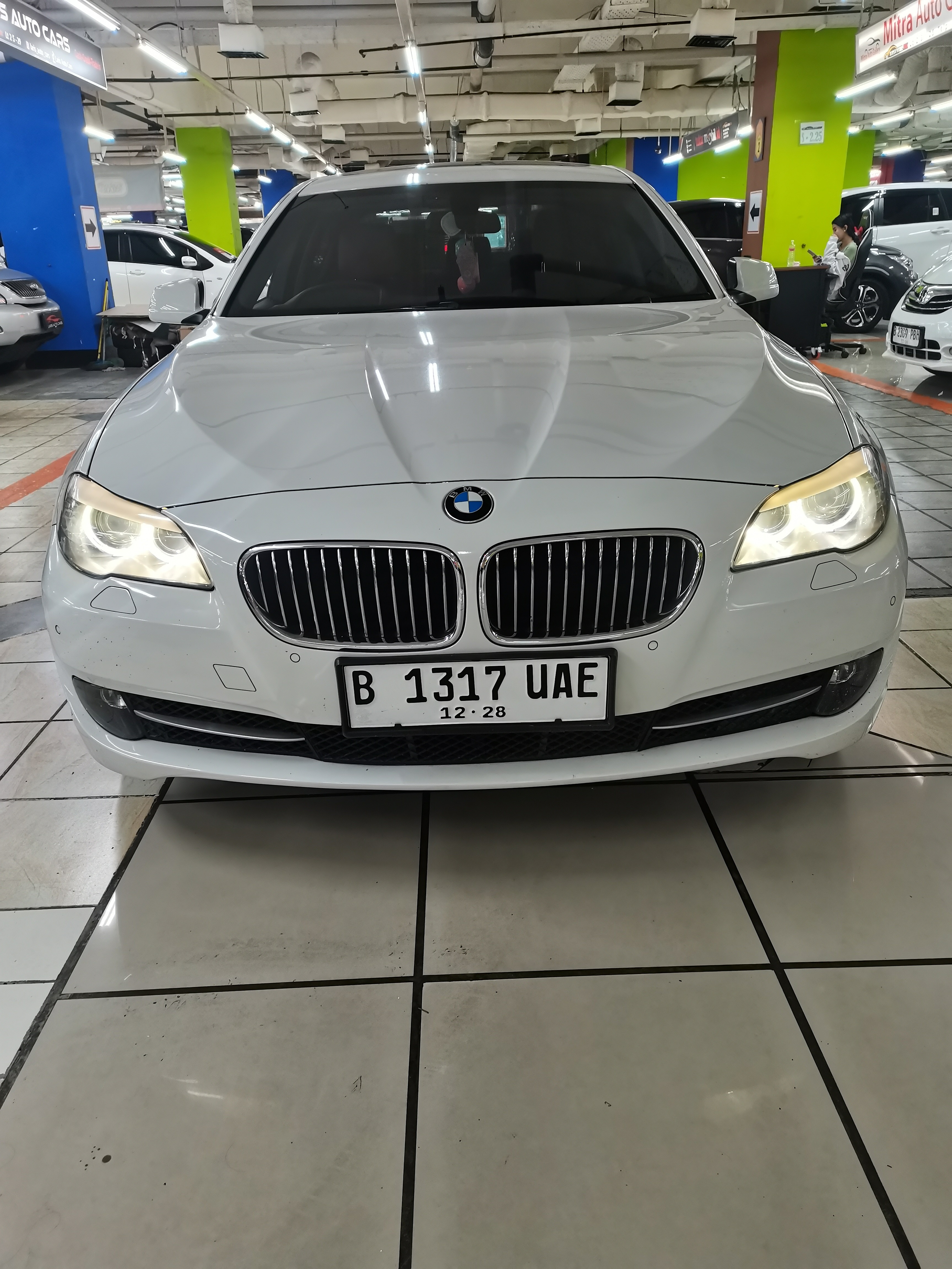 2013 BMW 5 Series Sedan Bekas 2013 BMW 5 Series Sedan Bekas