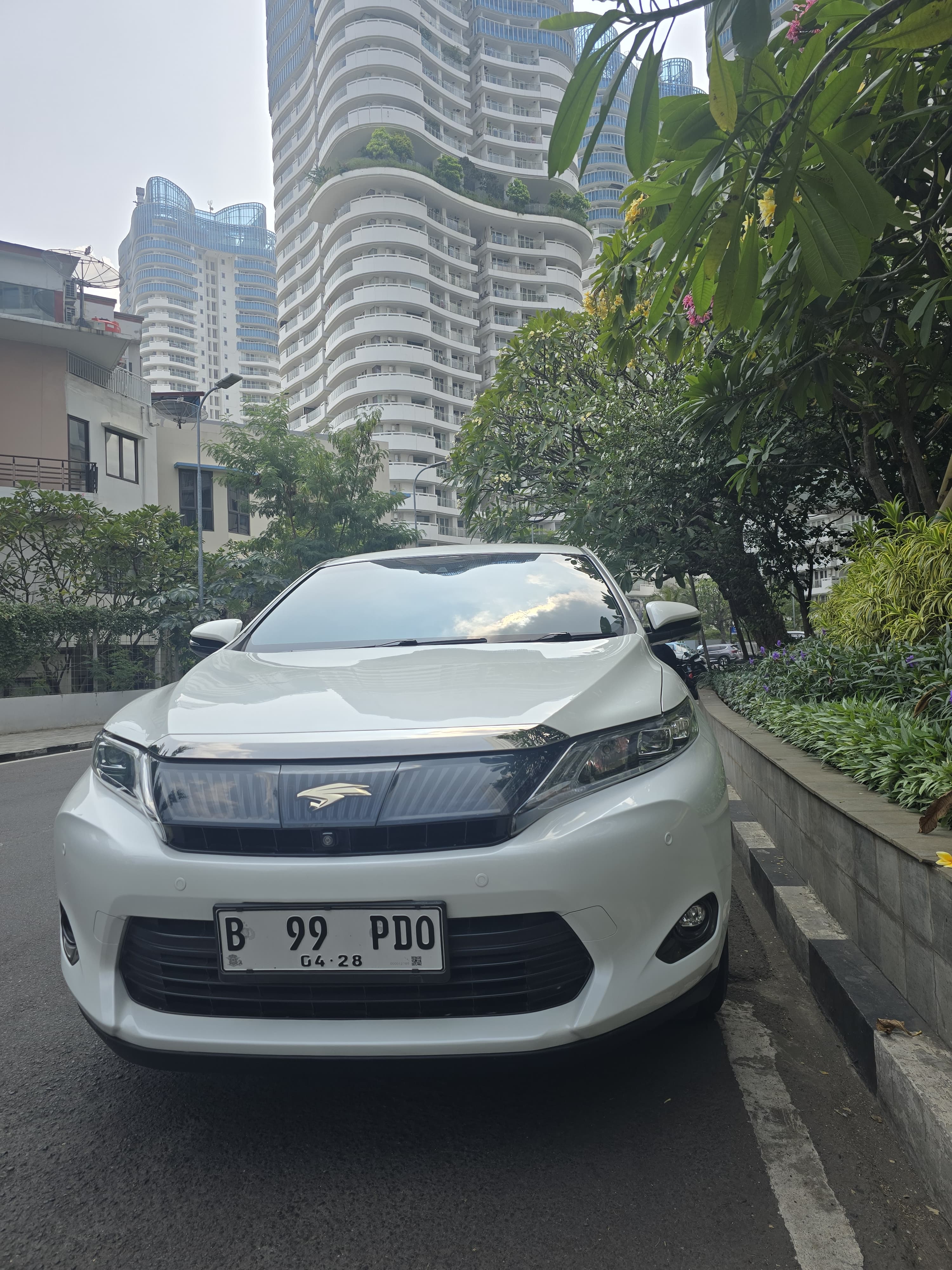 2015 Toyota Harrier Bekas 2015 Toyota Harrier Bekas