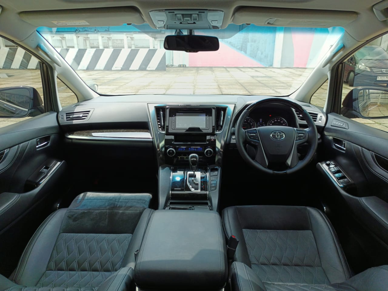 2015 Toyota Vellfire 2015 Toyota Vellfire