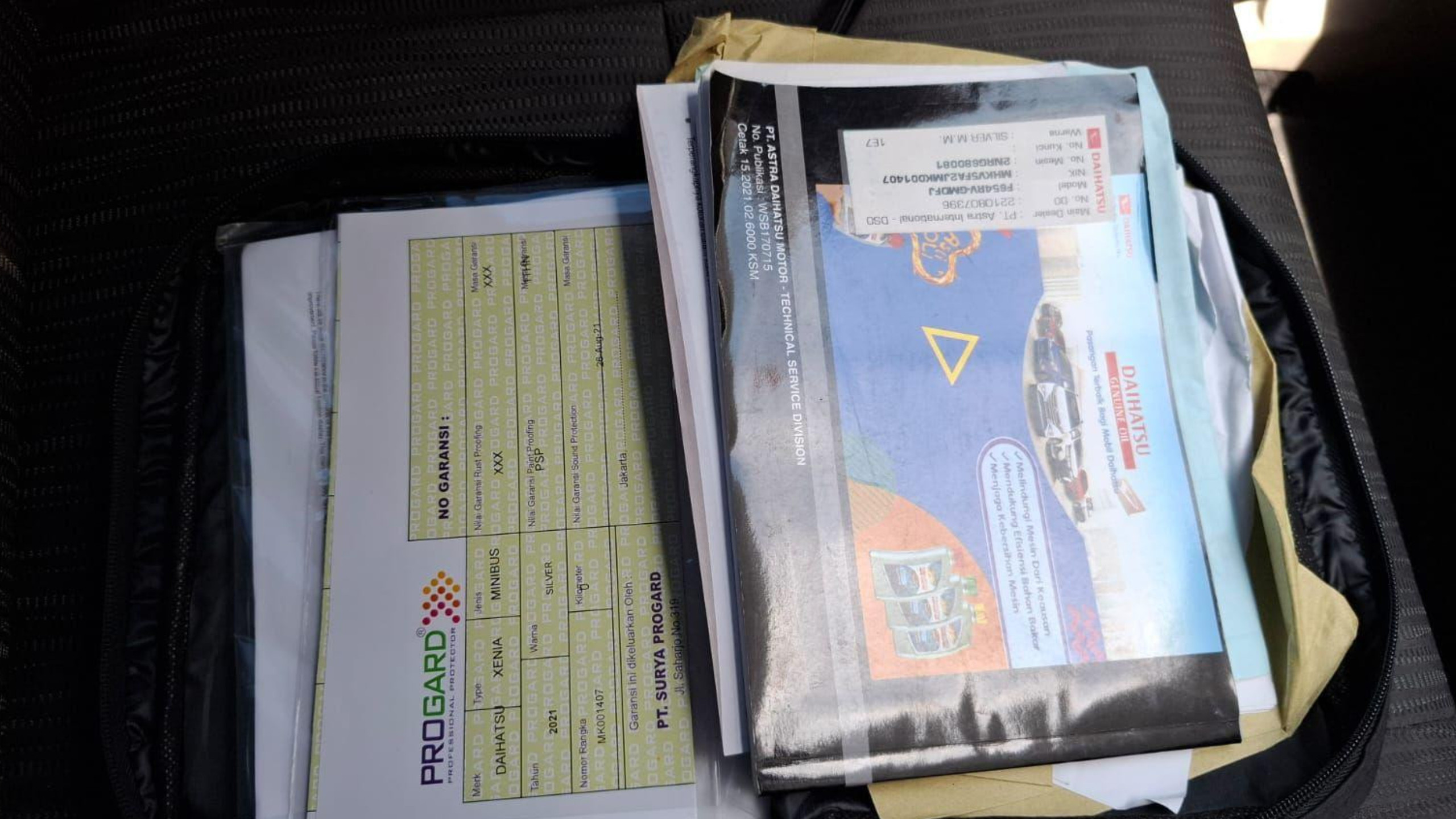 2021 Daihatsu Grand Xenia 2021 Daihatsu Grand Xenia