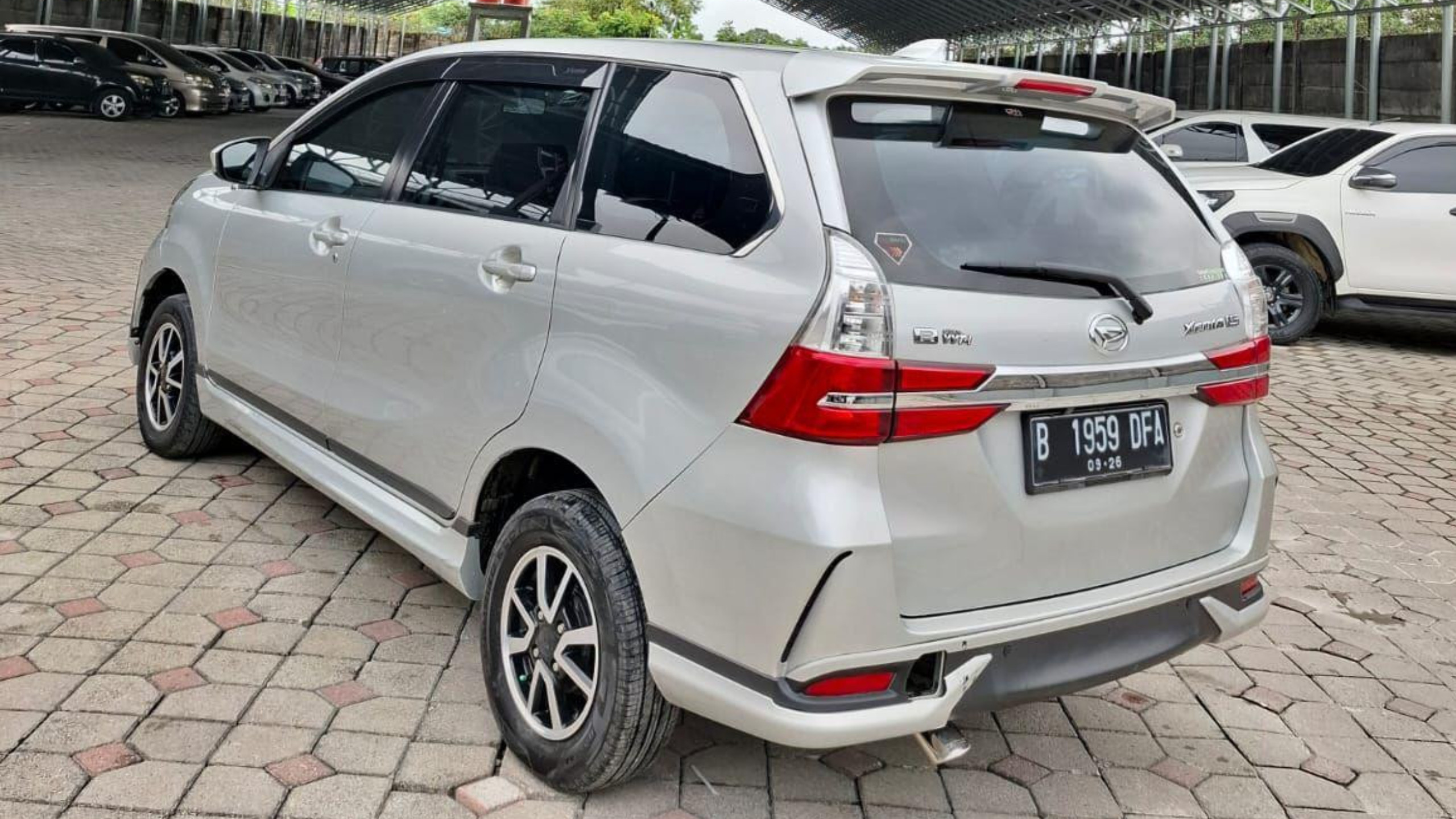 2021 Daihatsu Grand Xenia 2021 Daihatsu Grand Xenia