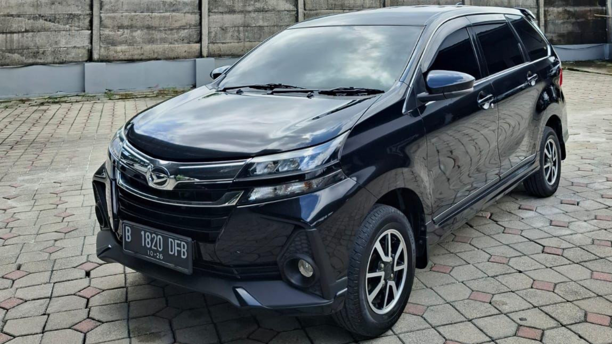 2021 Daihatsu Grand Xenia 2021 Daihatsu Grand Xenia