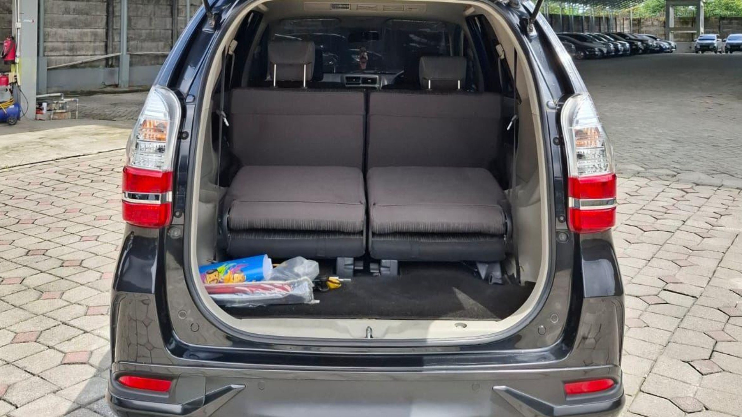 2021 Daihatsu Grand Xenia 2021 Daihatsu Grand Xenia