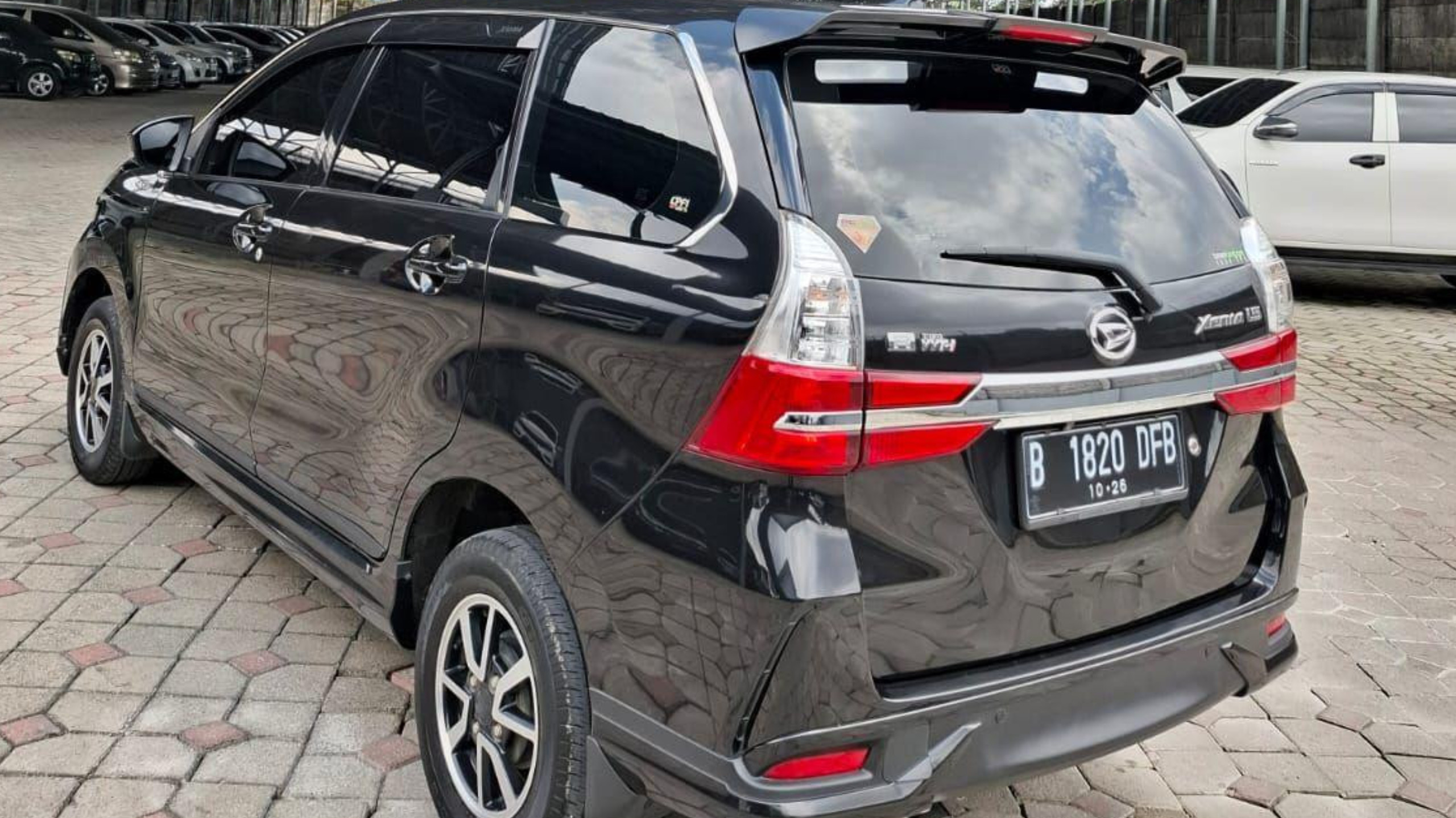 2021 Daihatsu Grand Xenia 2021 Daihatsu Grand Xenia