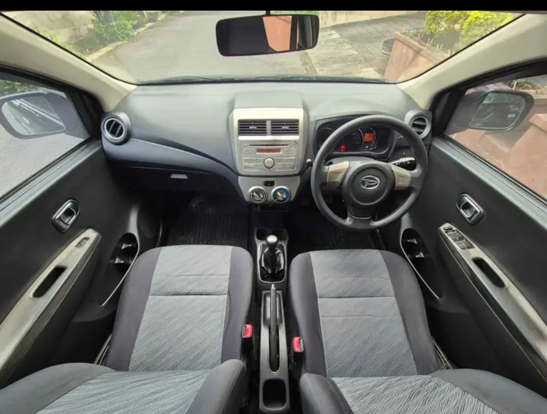 2013 Daihatsu Ayla  1.0 X MT 2013 Daihatsu Ayla  1.0 X MT