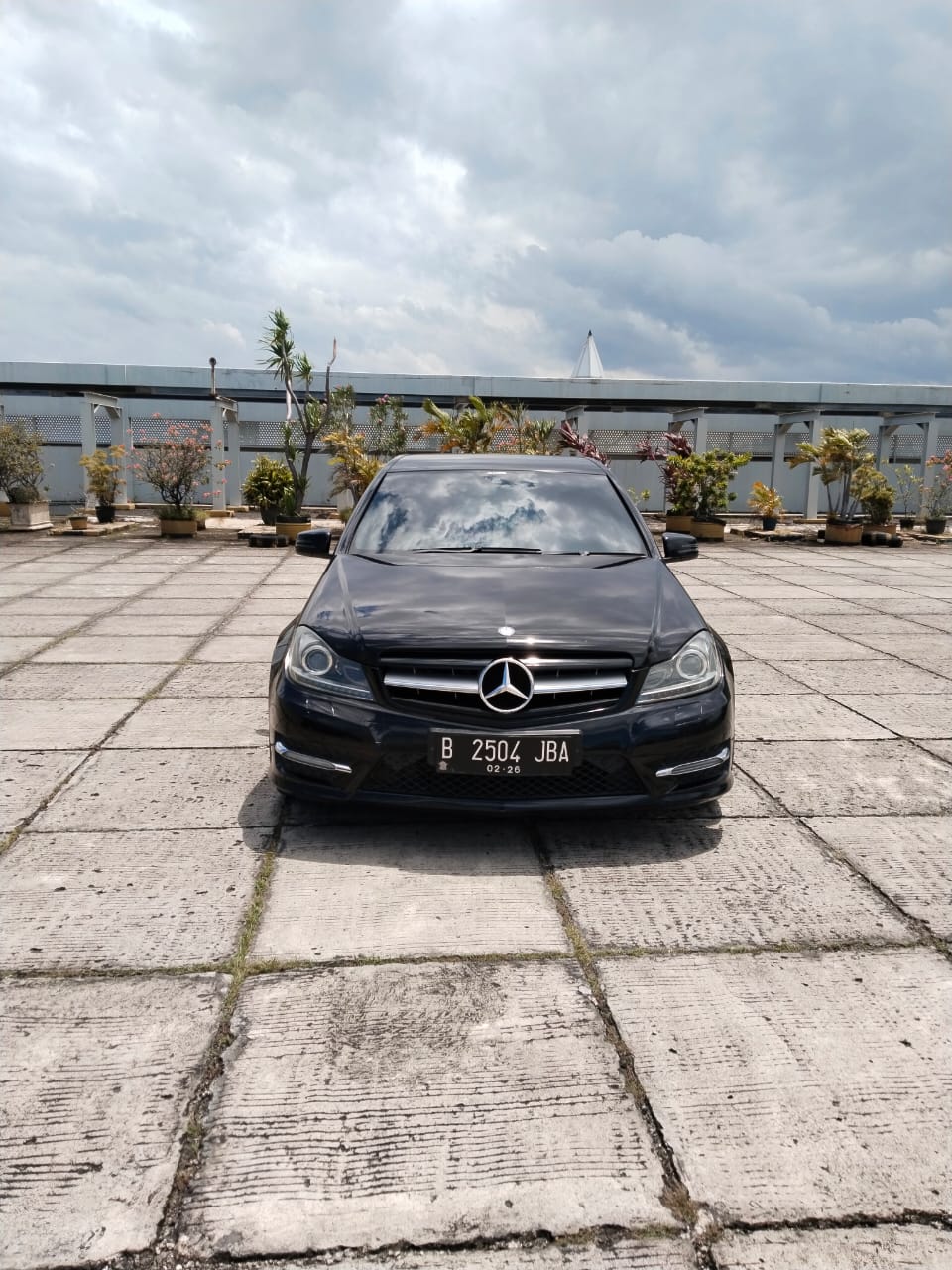 Second Hand 2012 Mercedes Benz C-Class Second Hand 2012 Mercedes Benz C-Class
