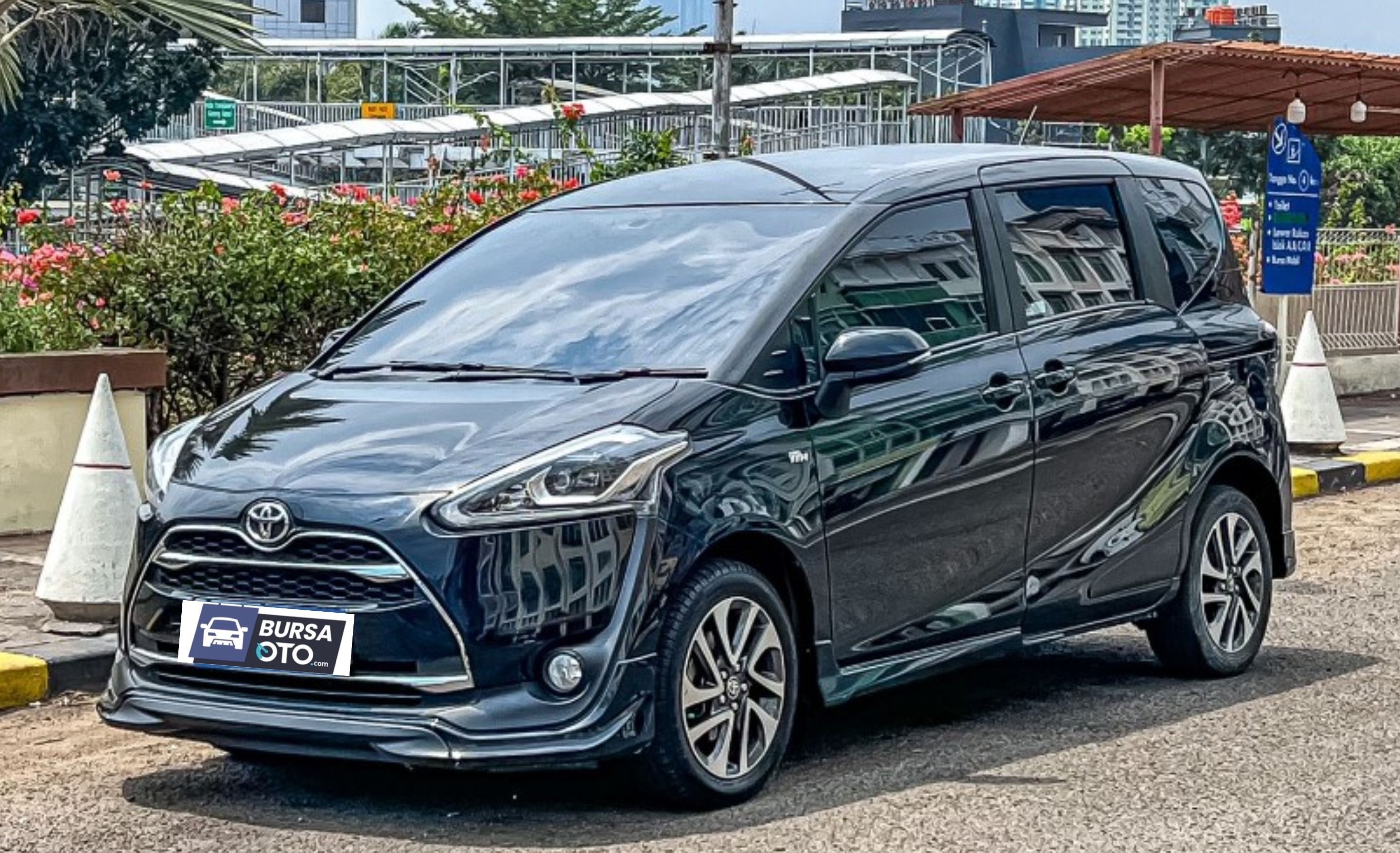 2017 Toyota Sienta 2017 Toyota Sienta