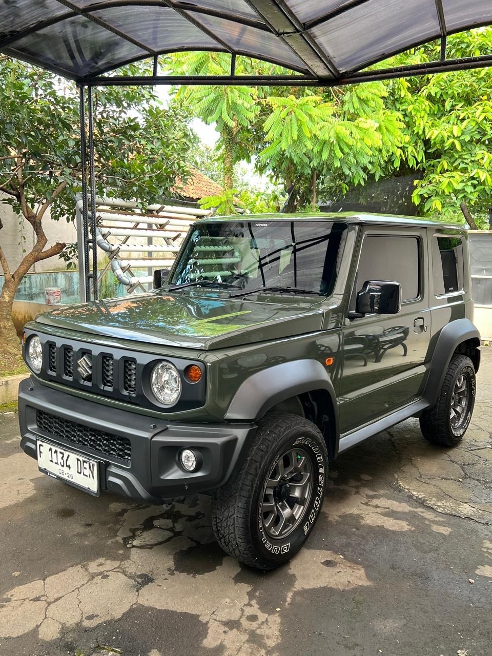 2021 Suzuki Jimny Two Tone AT Bekas 2021 Suzuki Jimny Two Tone AT Bekas