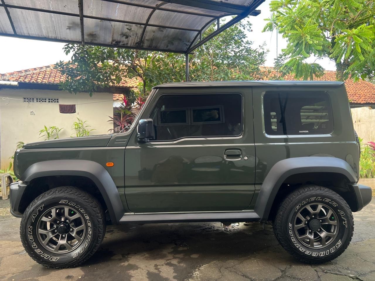 2021 Suzuki Jimny Two Tone AT 2021 Suzuki Jimny Two Tone AT