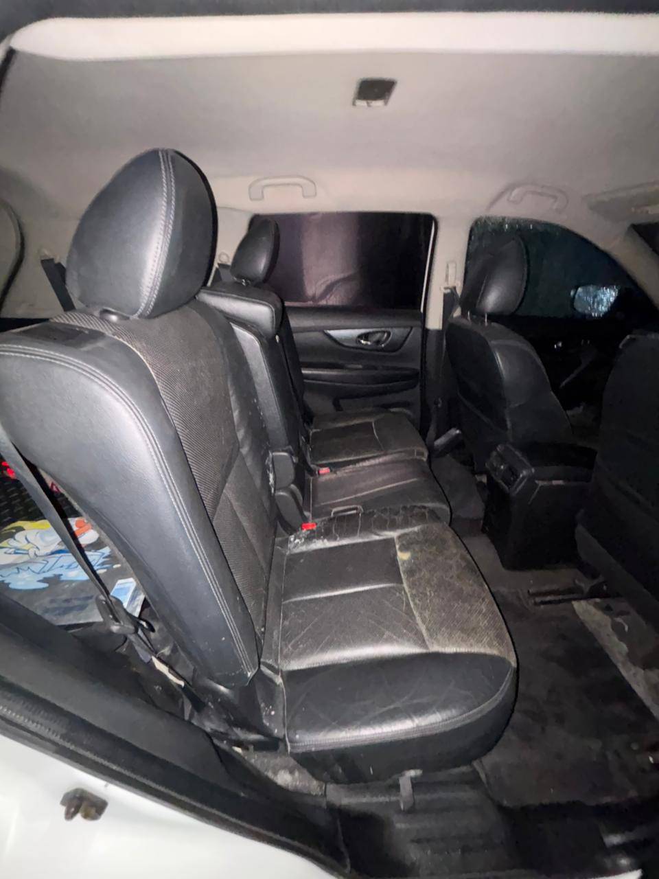 2015 Nissan X Trail 2.5L CVT AT 2015 Nissan X Trail 2.5L CVT AT