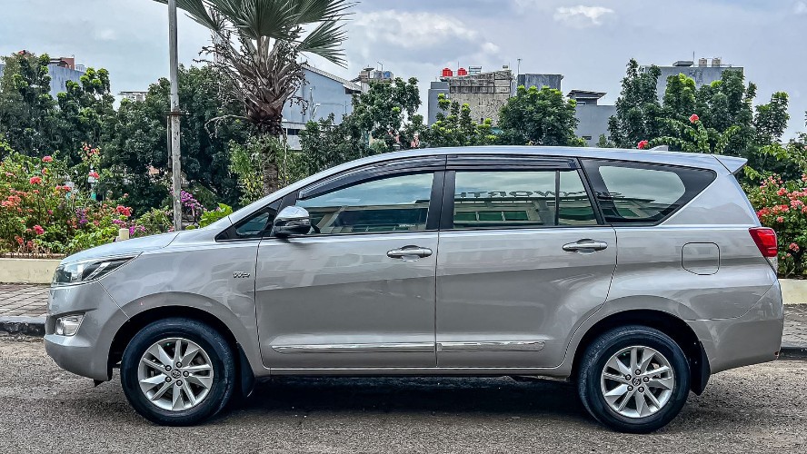 2017 Toyota Kijang Innova 2017 Toyota Kijang Innova